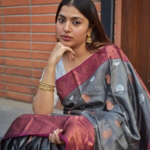Pure Kanchivaram Tissue saree