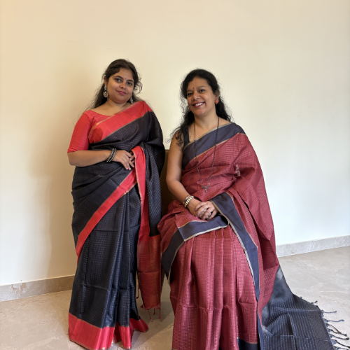 Brick Red Handloom Saree with Black Blouse - Image 3