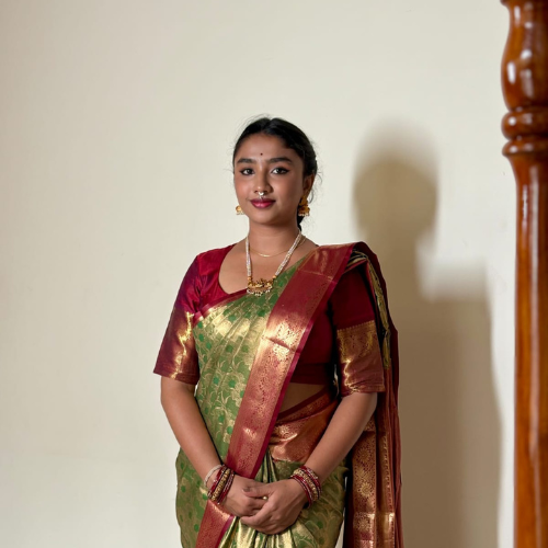 Green & Crimson Maroon Semi-Silk Saree - Image 4