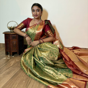 Green & Crimson Maroon Semi-Silk Saree