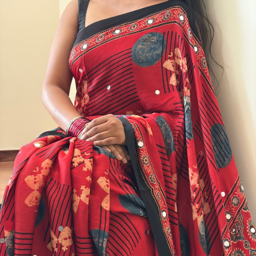 Ruby Red Modal Silk Mirror Work Saree with Lagadi Pallu - Image 2